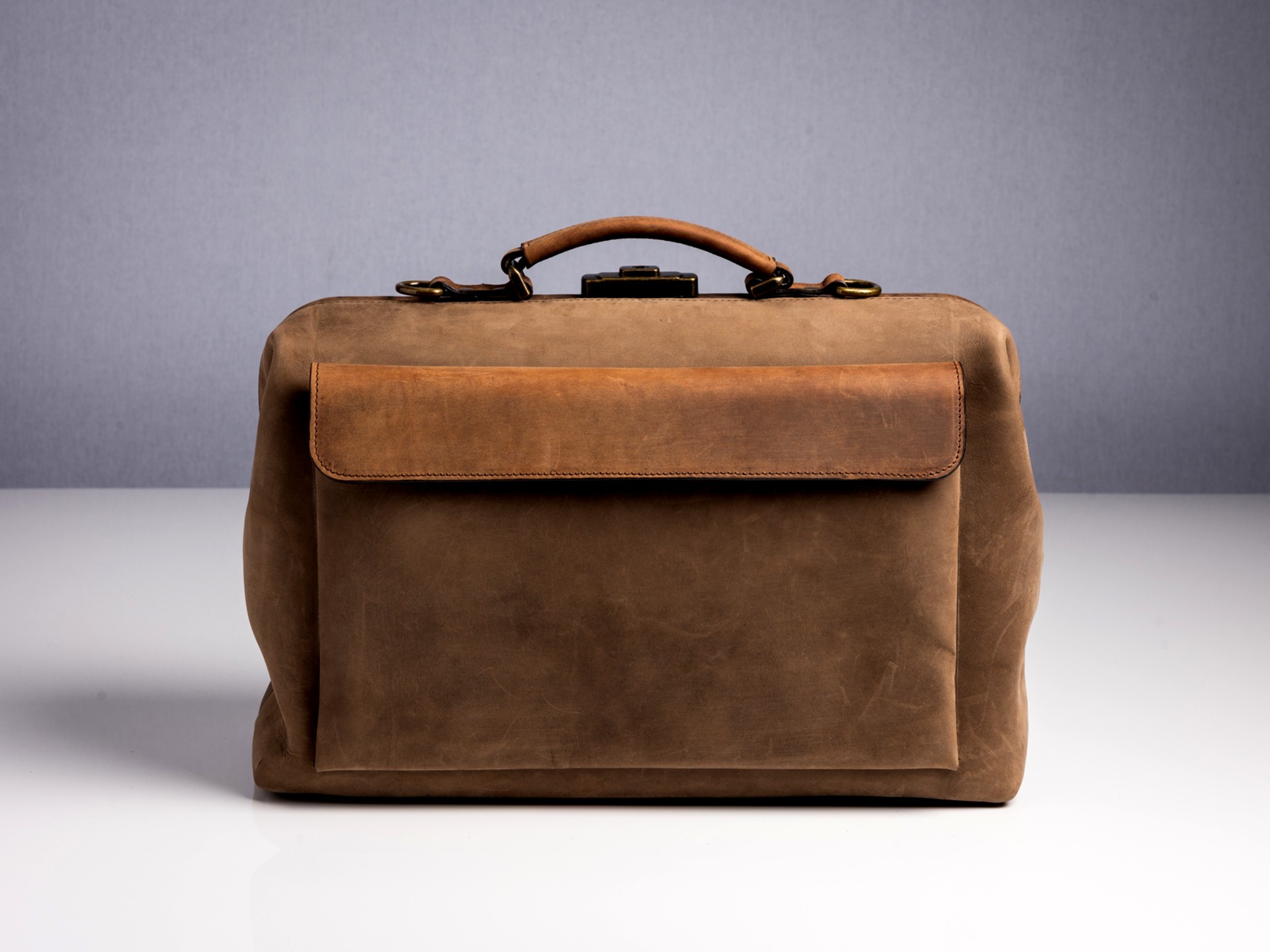 McFermoir Doctor's Bag A4 Wout 763016 Brown with Ranger - Image 4