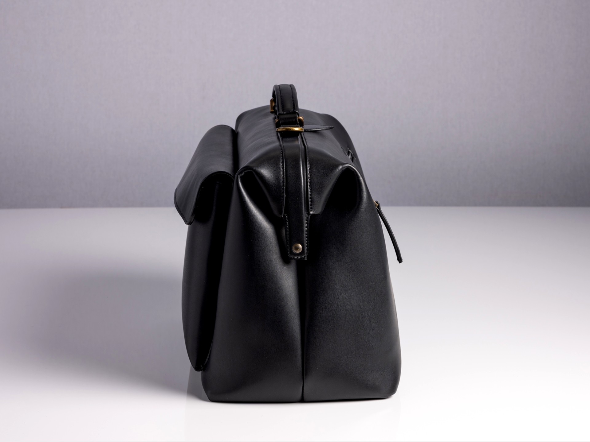 McFermoir Doctor's Bag A4 Wout 113014 Black - Image 2