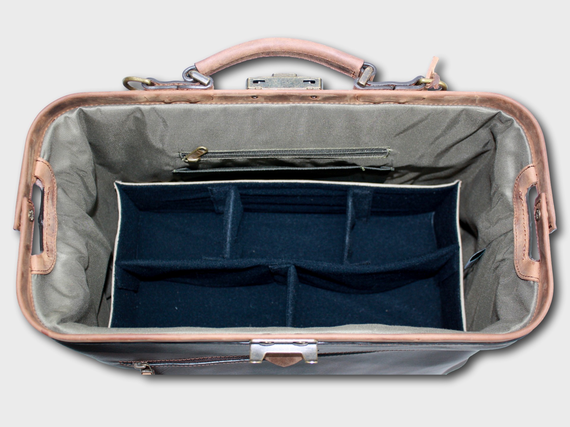 McFermoir Doctor's Bag A4 Wout 133014-73 Dark Brown with Ranger - Image 24